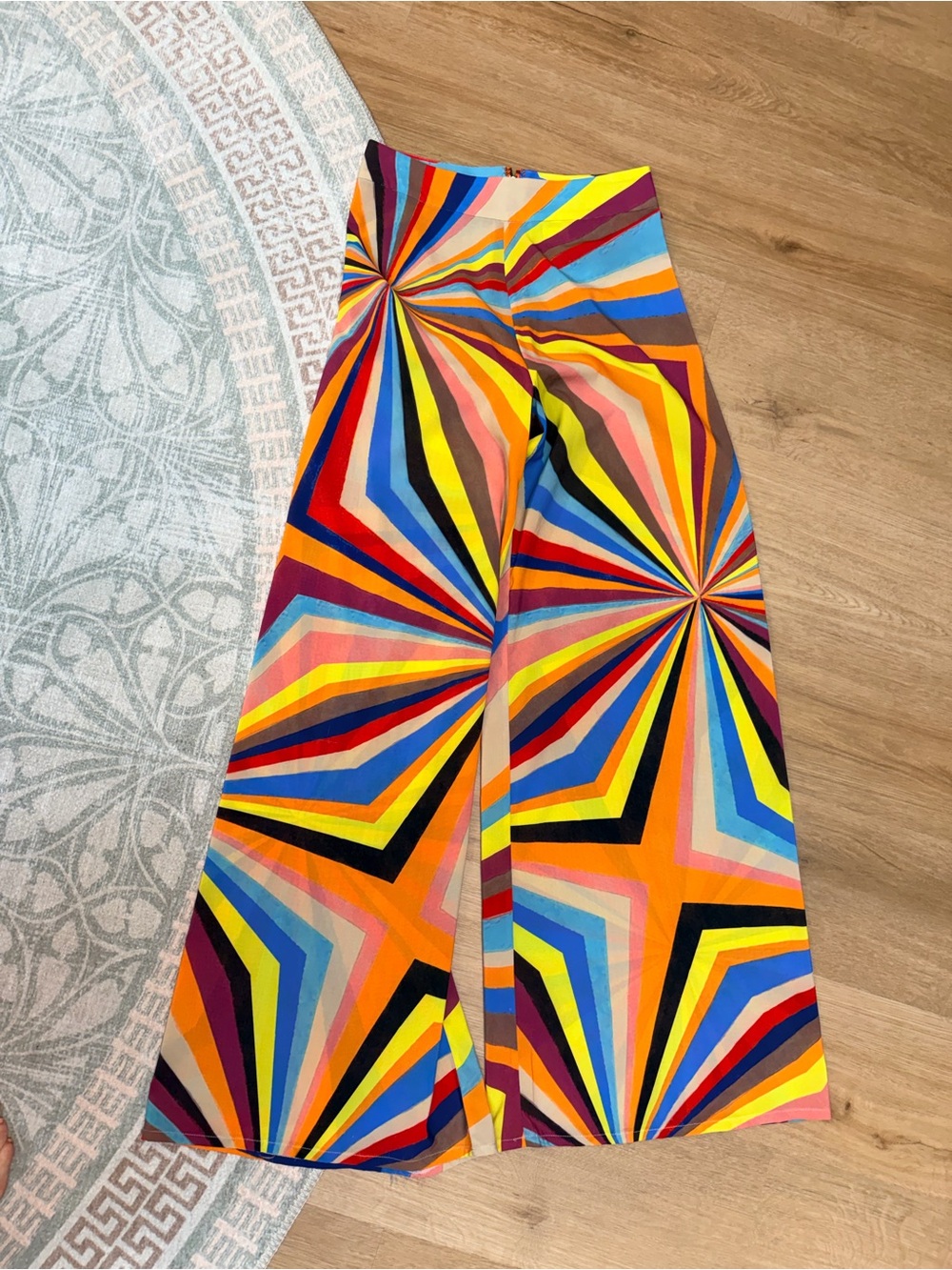 Alice + Olivia Orange, Blue, Yellow & Pink Abstract Print Pants